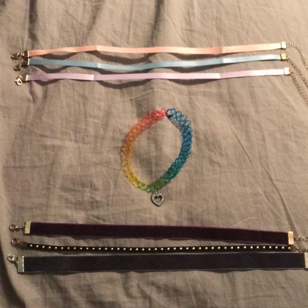 Choker bundle of 7!!!!